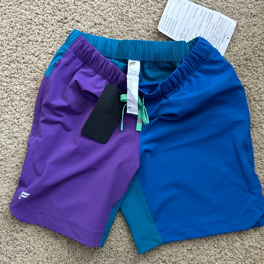 Brand new mens Fabletics gym shorts size xs blue purple very high quality active